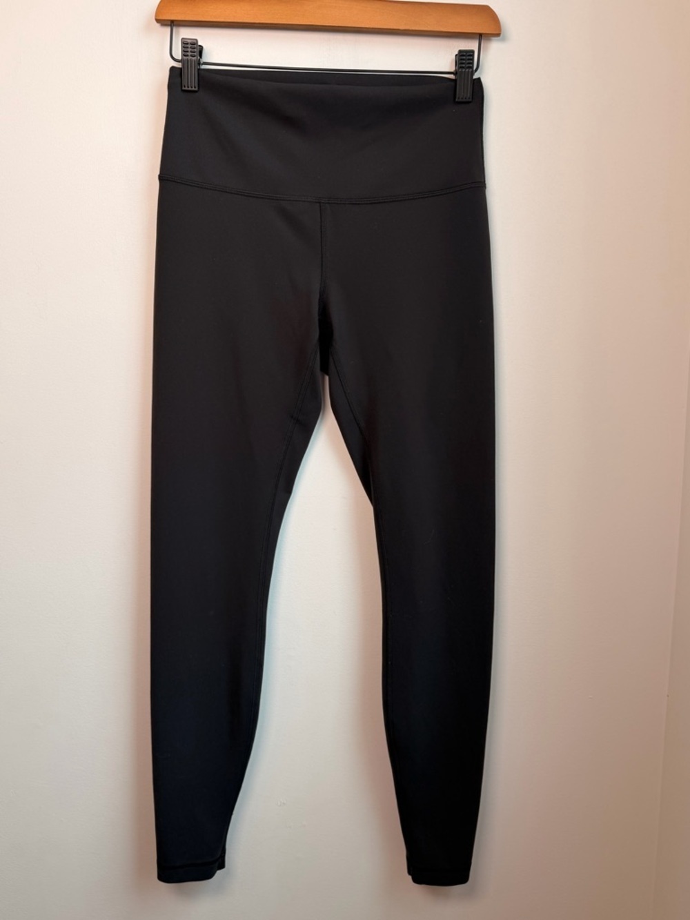 Lululemon Wunder Train High-Rise Tight 28"